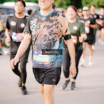Runner Photo 4165609