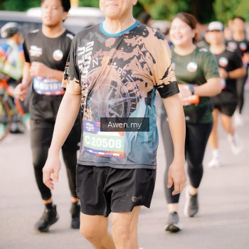 Runner Photo 4165610