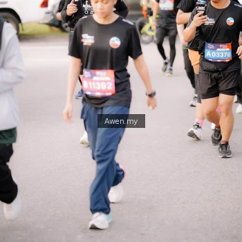 Runner Photo 4165618