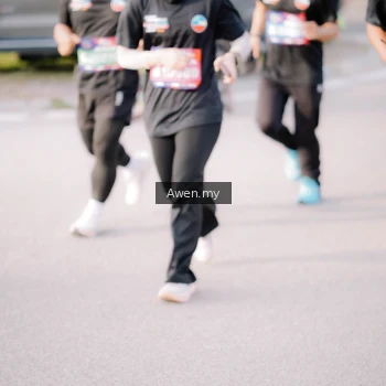 Runner Photo 4165619