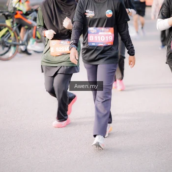Runner Photo 4165620