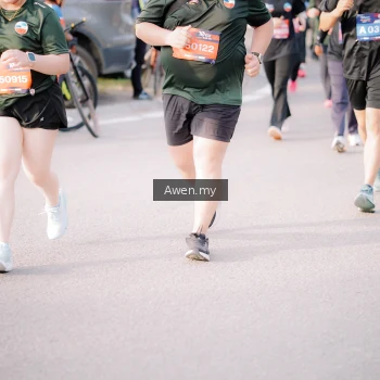 Runner Photo 4165623
