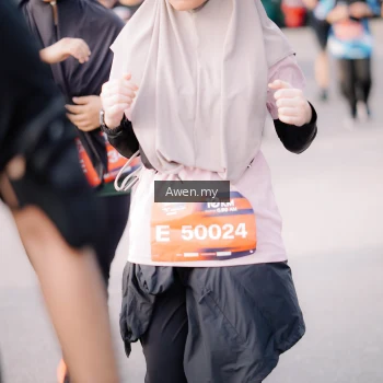 Runner Photo 4165627