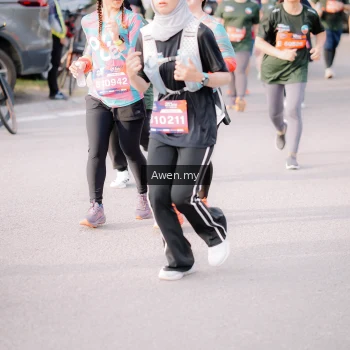 Runner Photo 4165638