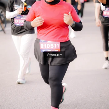 Runner Photo 4165657