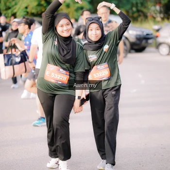 Runner Photo 4165669
