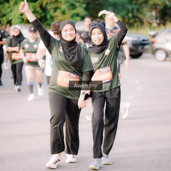 Runner Photo 4165673