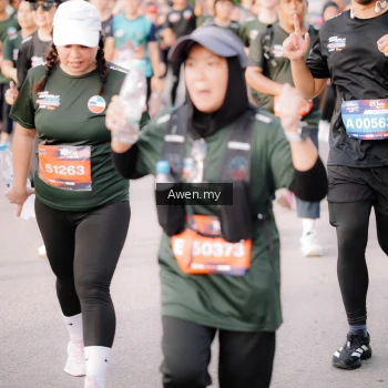 Runner Photo 4165678