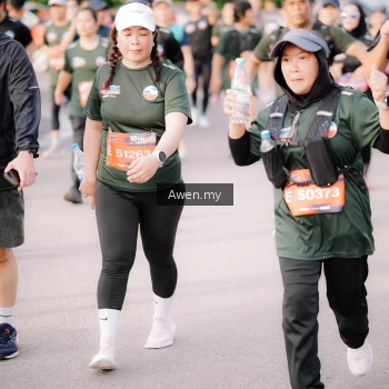 Runner Photo 4165681