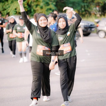 Runner Photo 4165683