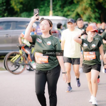 Runner Photo 4165689