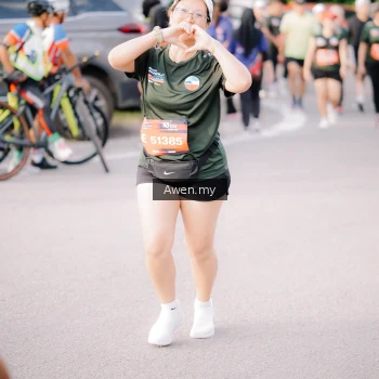 Runner Photo 4165701