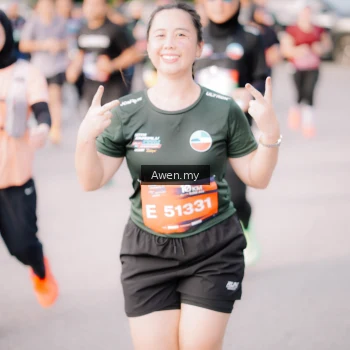 Runner Photo 4165706