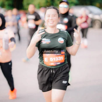 Runner Photo 4165707