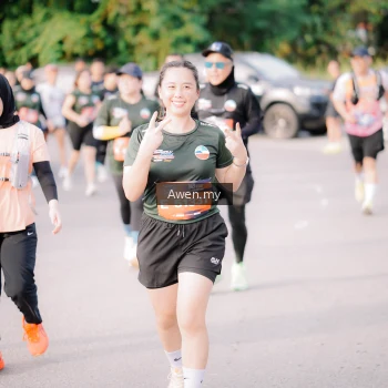 Runner Photo 4165712