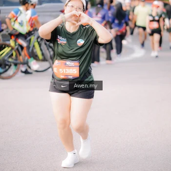 Runner Photo 4165718