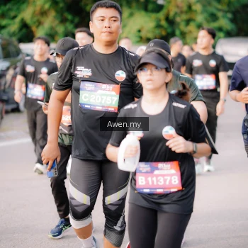 Runner Photo 4165726