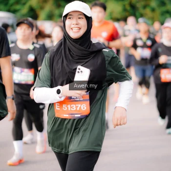 Runner Photo 4165745