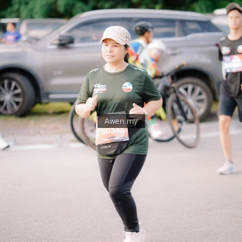 Runner Photo 4165754