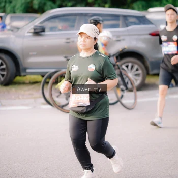 Runner Photo 4165757