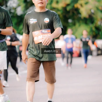 Runner Photo 4165761