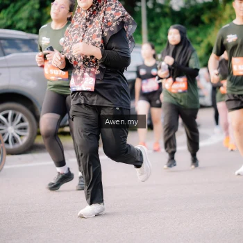 Runner Photo 4165763