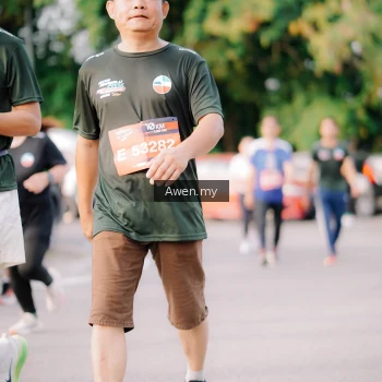 Runner Photo 4165764