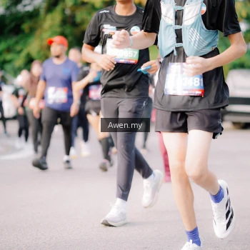 Runner Photo 4165769