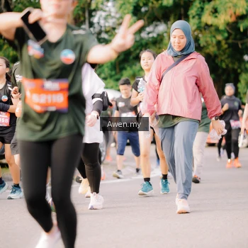 Runner Photo 4165782