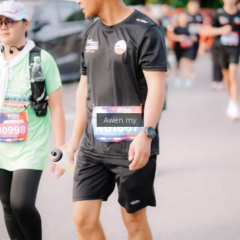 Runner Photo 4165788