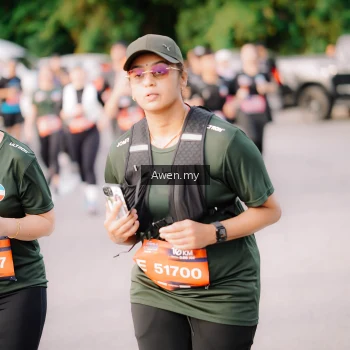 Runner Photo 4165806