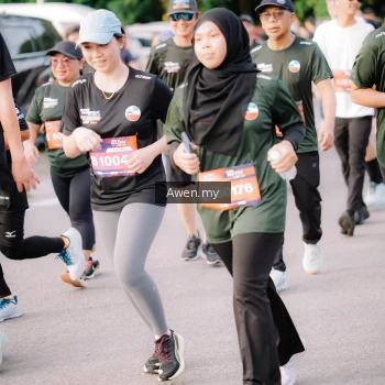 Runner Photo 4165830