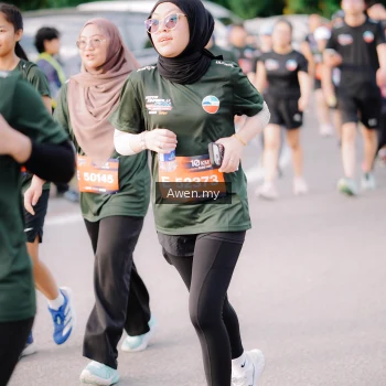 Runner Photo 4165837
