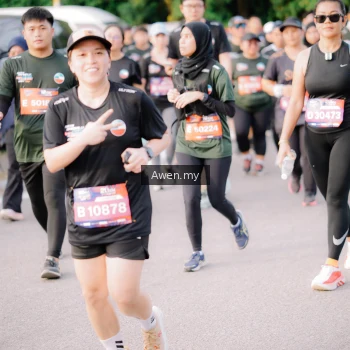 Runner Photo 4165838