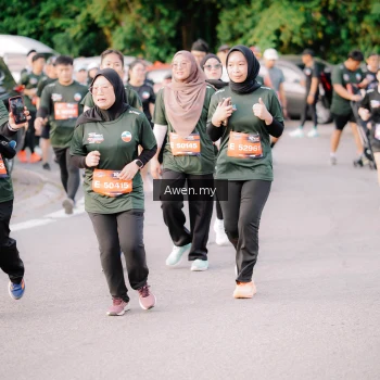 Runner Photo 4165839