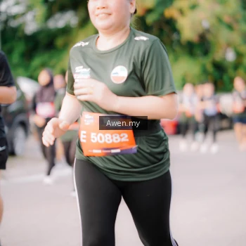 Runner Photo 4165844