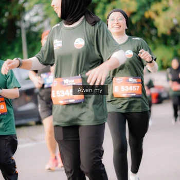 Runner Photo 4165852