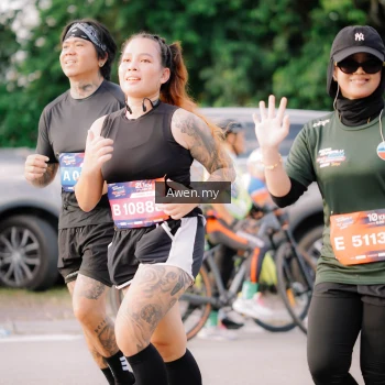 Runner Photo 4165853