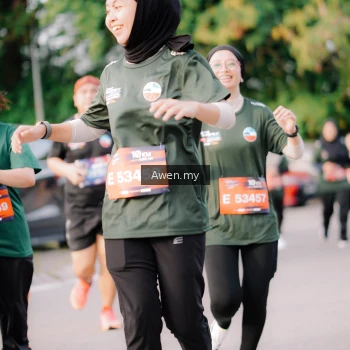 Runner Photo 4165854