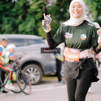 Runner Photo 4165863
