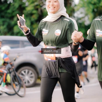 Runner Photo 4165866