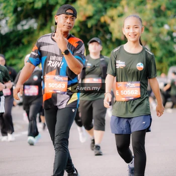 Runner Photo 4165884