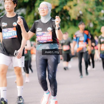 Runner Photo 4165886