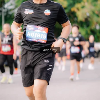Runner Photo 4165889