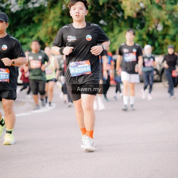 Runner Photo 4165890