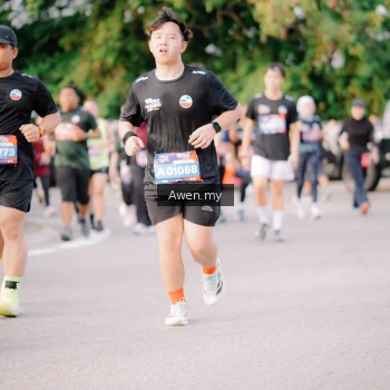 Runner Photo 4165892