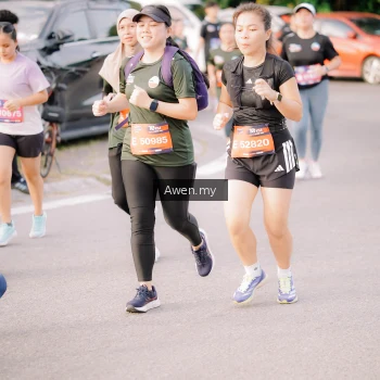 Runner Photo 4165897