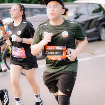 Runner Photo 4165901