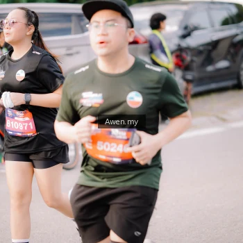 Runner Photo 4165904