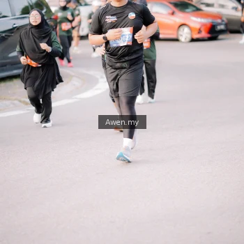 Runner Photo 4165928